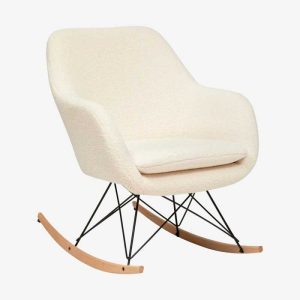 Vue de trois-quarts du rocking-chair OLMETO